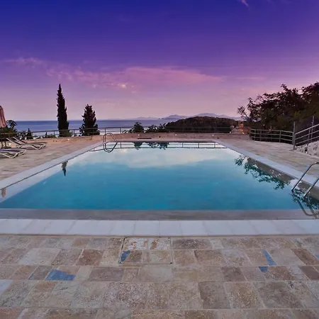 Tatil Evi Paleopetres K-five - Premium Double - -